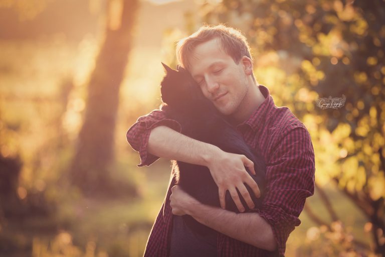 *Alex & Max* *Alex & Max*