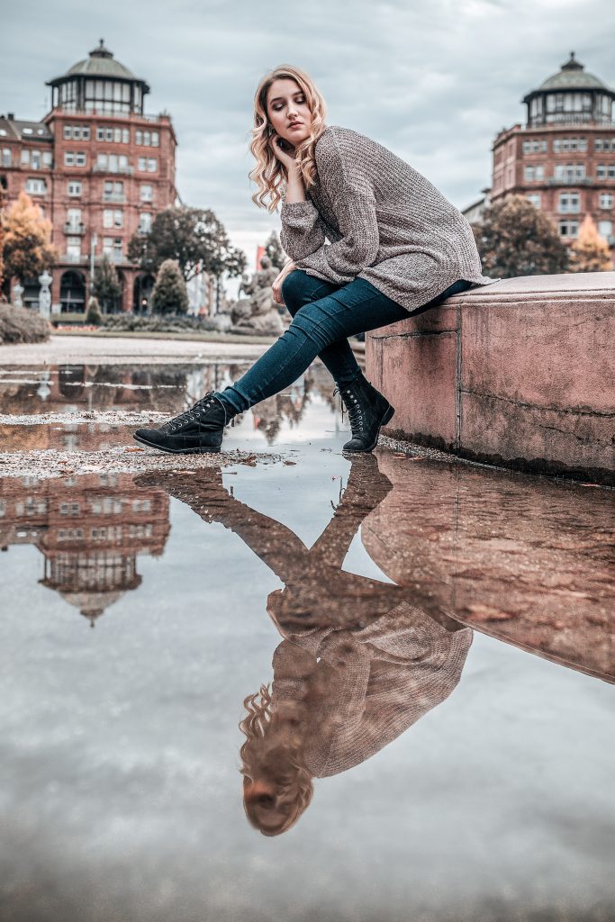 *Christina* *Christina*