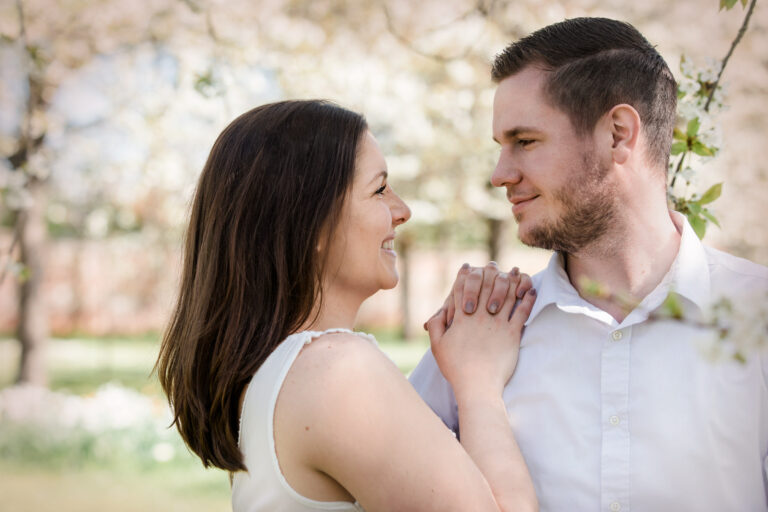 *Maren & Rafel* *Maren & Rafel*