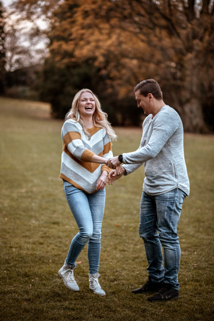 *Raphaela & Daniel* *Raphaela & Daniel*