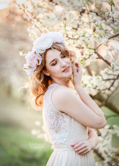 *Christina* *Christina*