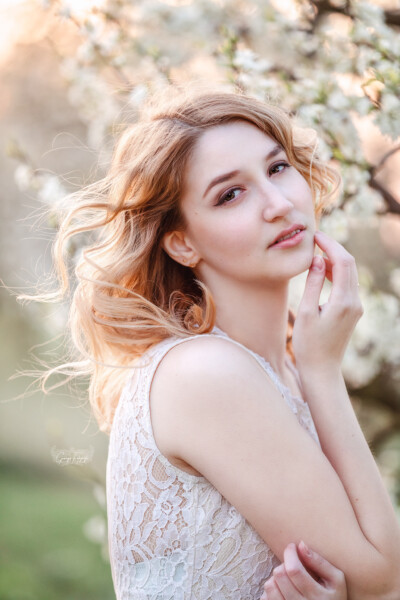 *Christina* *Christina*