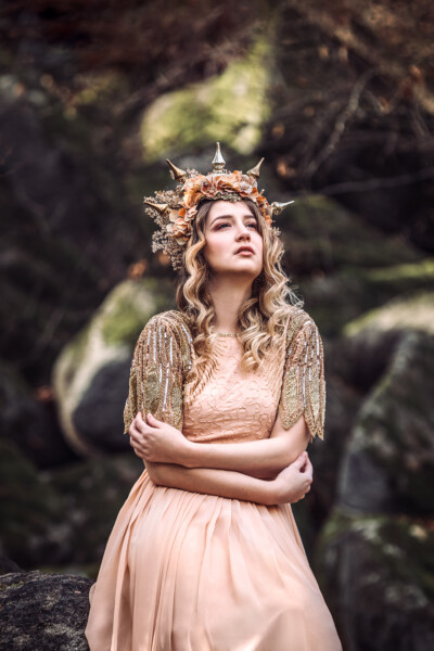 *Stolze Königin* *Stolze Königin*